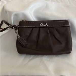 Vintage Coach Pleated Leather Wristlet
